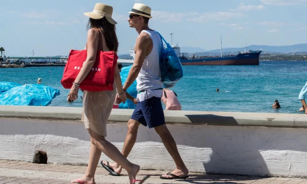 Νέο πακέτο μέτρων για την ενίσχυση του τουρισμού ετοιμάζει η κυβέρνηση